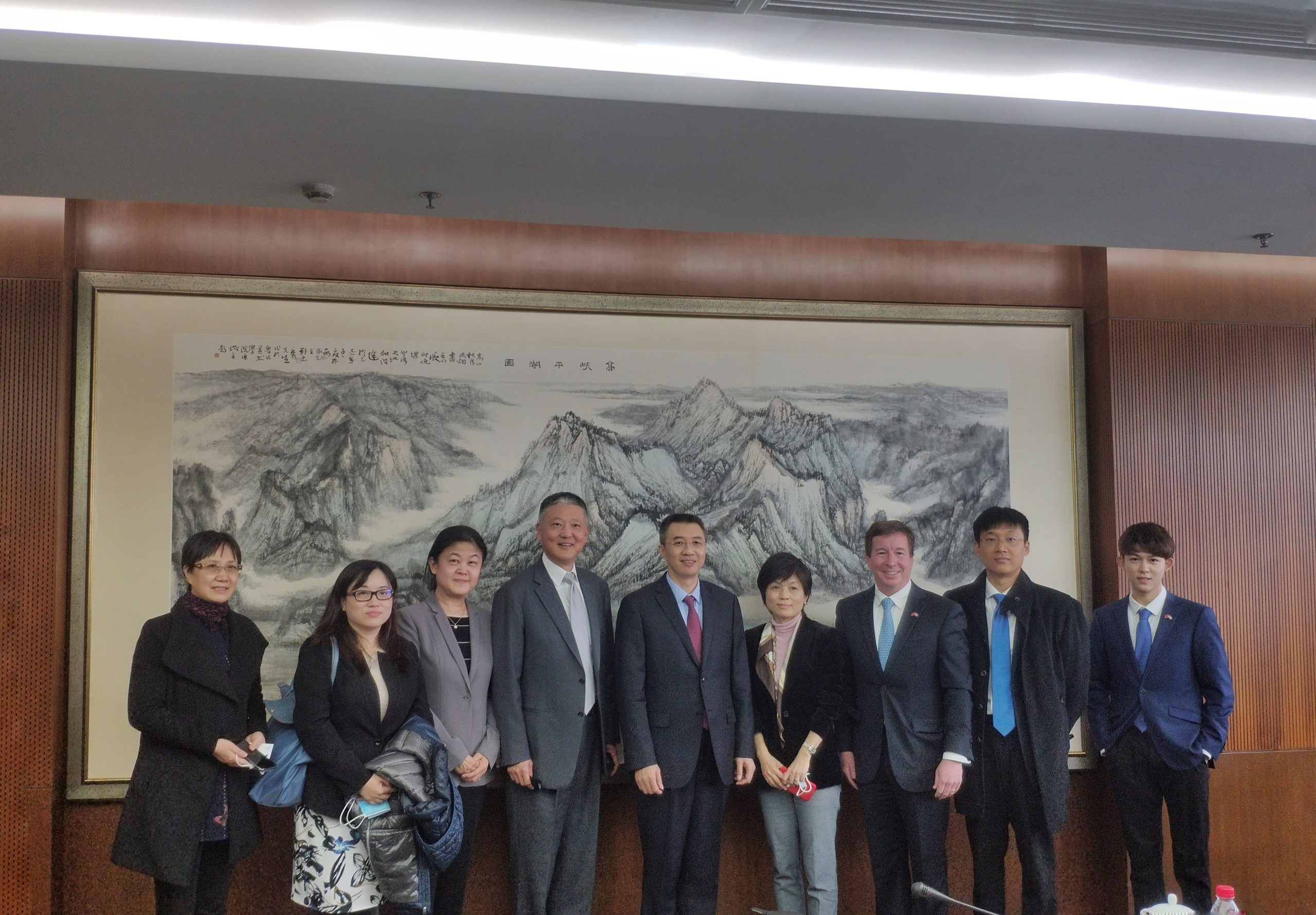 4c9e1fbb233bbc888fb3c1e494256834f402b244